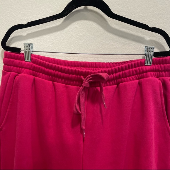 Fabletics Very Soft Raspberry Pink Jogger Sweatpants - Picture 3 of 7